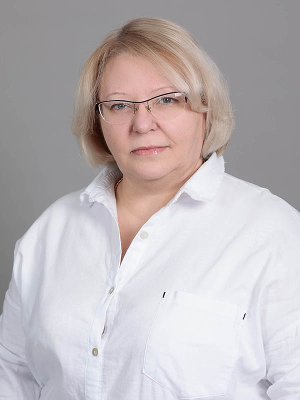 Постникова Елена Анатольевна.