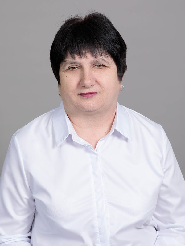 Спивакова Ирина Васильевна.
