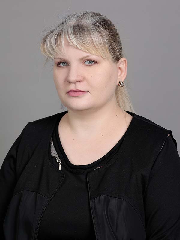 Задорожняя Елена Ивановна.